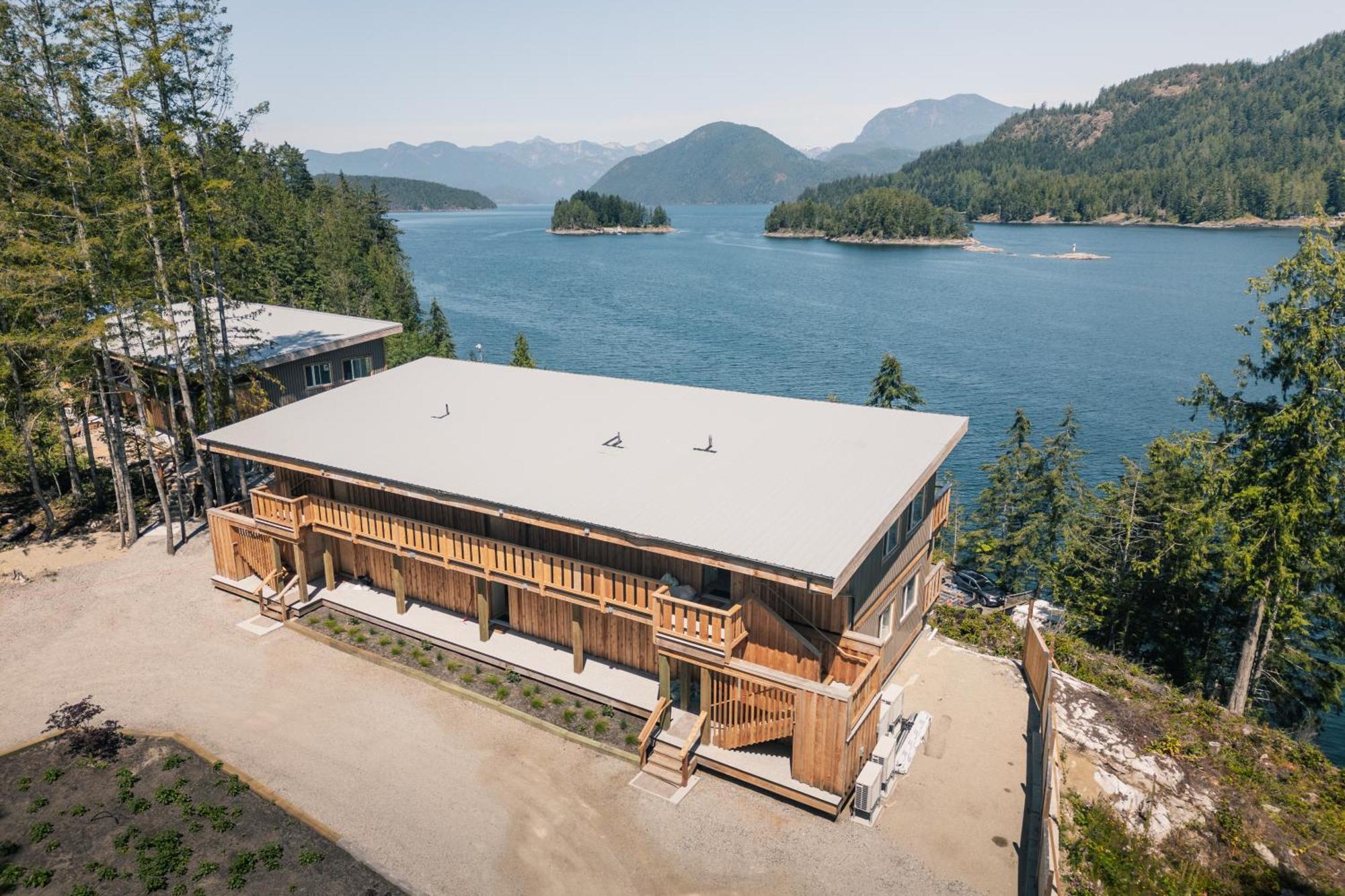 West Coast Wilderness Lodge Egmont Esterno foto