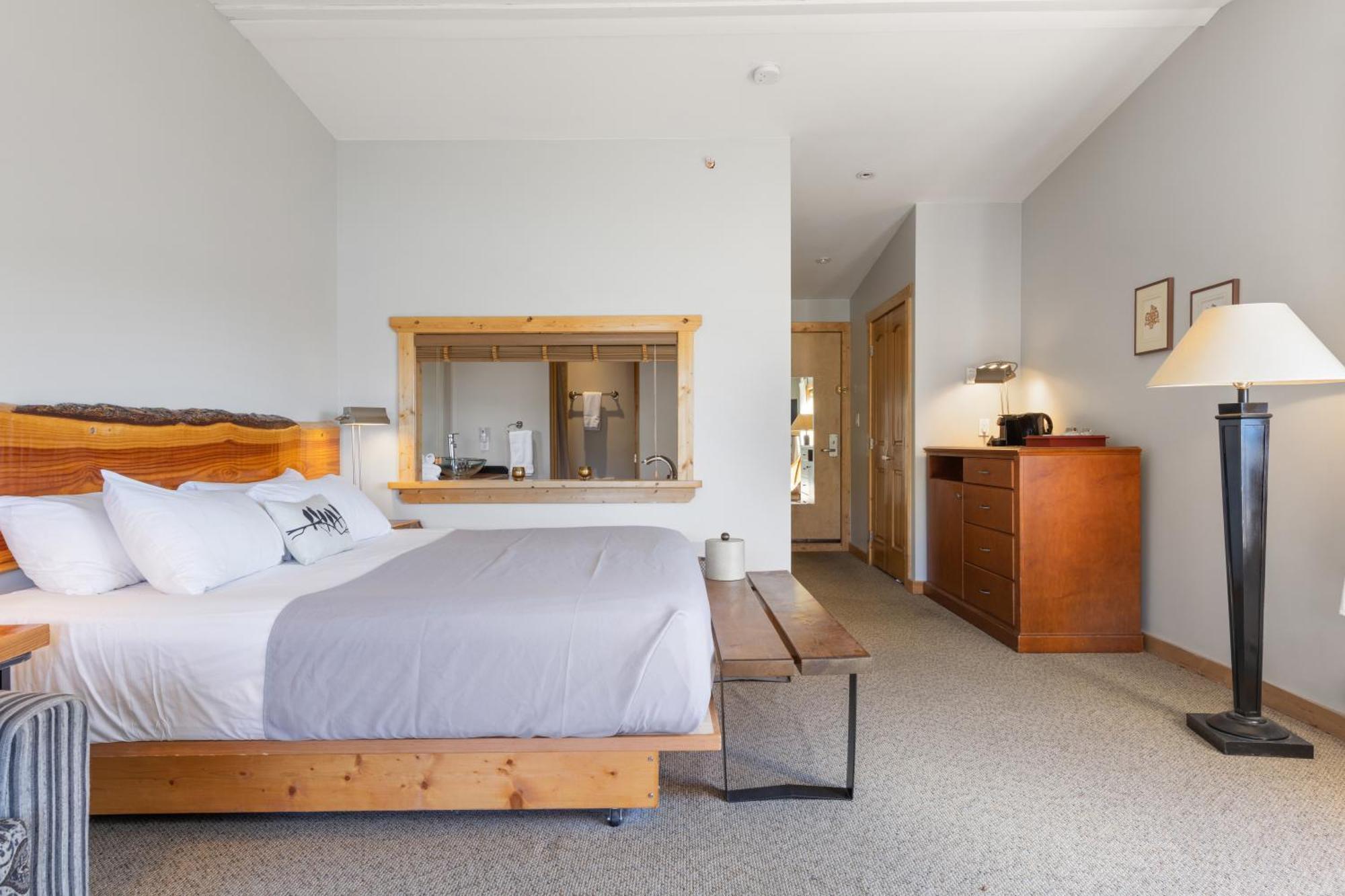 West Coast Wilderness Lodge Egmont Esterno foto