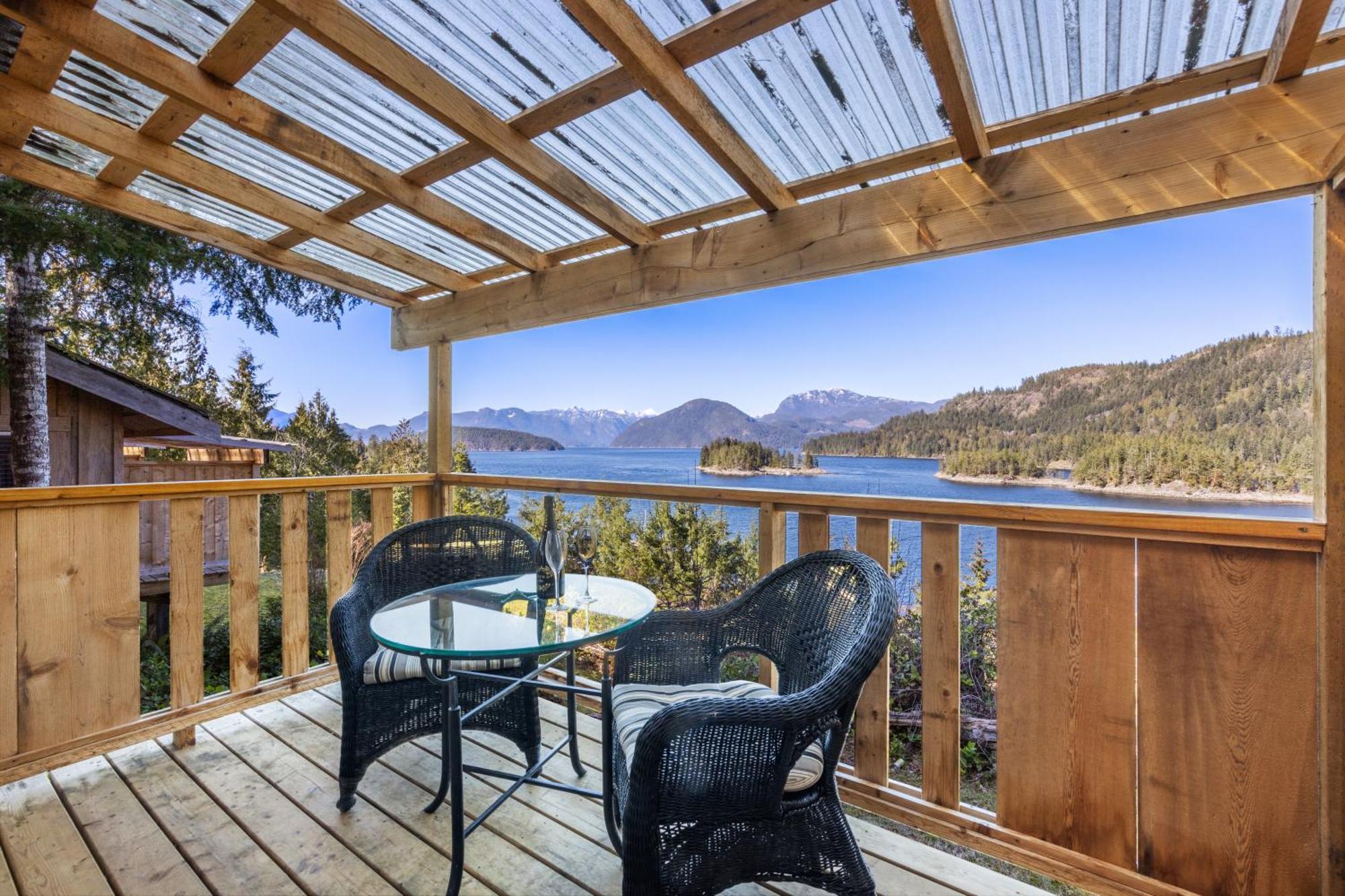 West Coast Wilderness Lodge Egmont Esterno foto